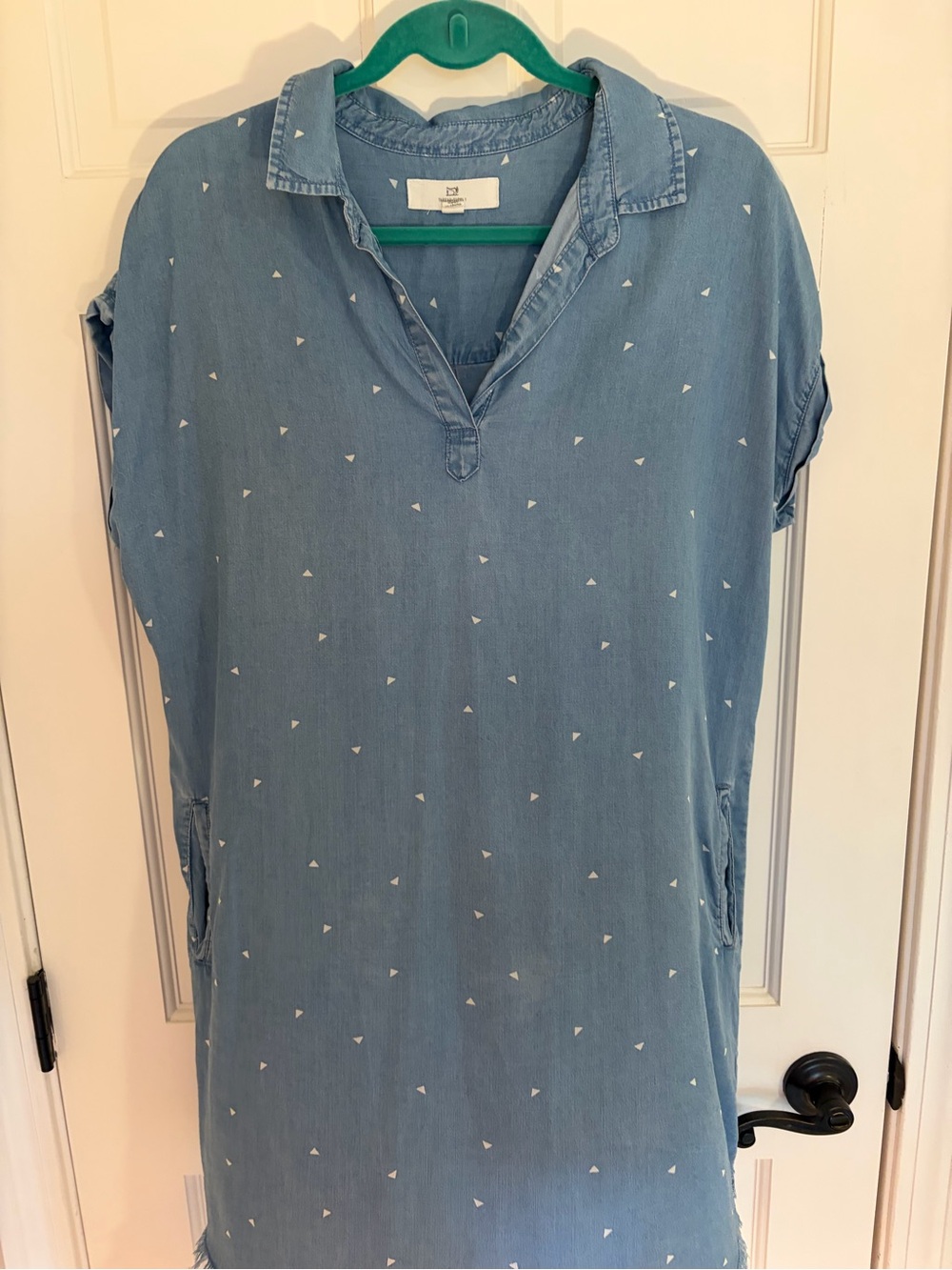 Light blue with confetti mini dress or tunic with pockets. Size large.
